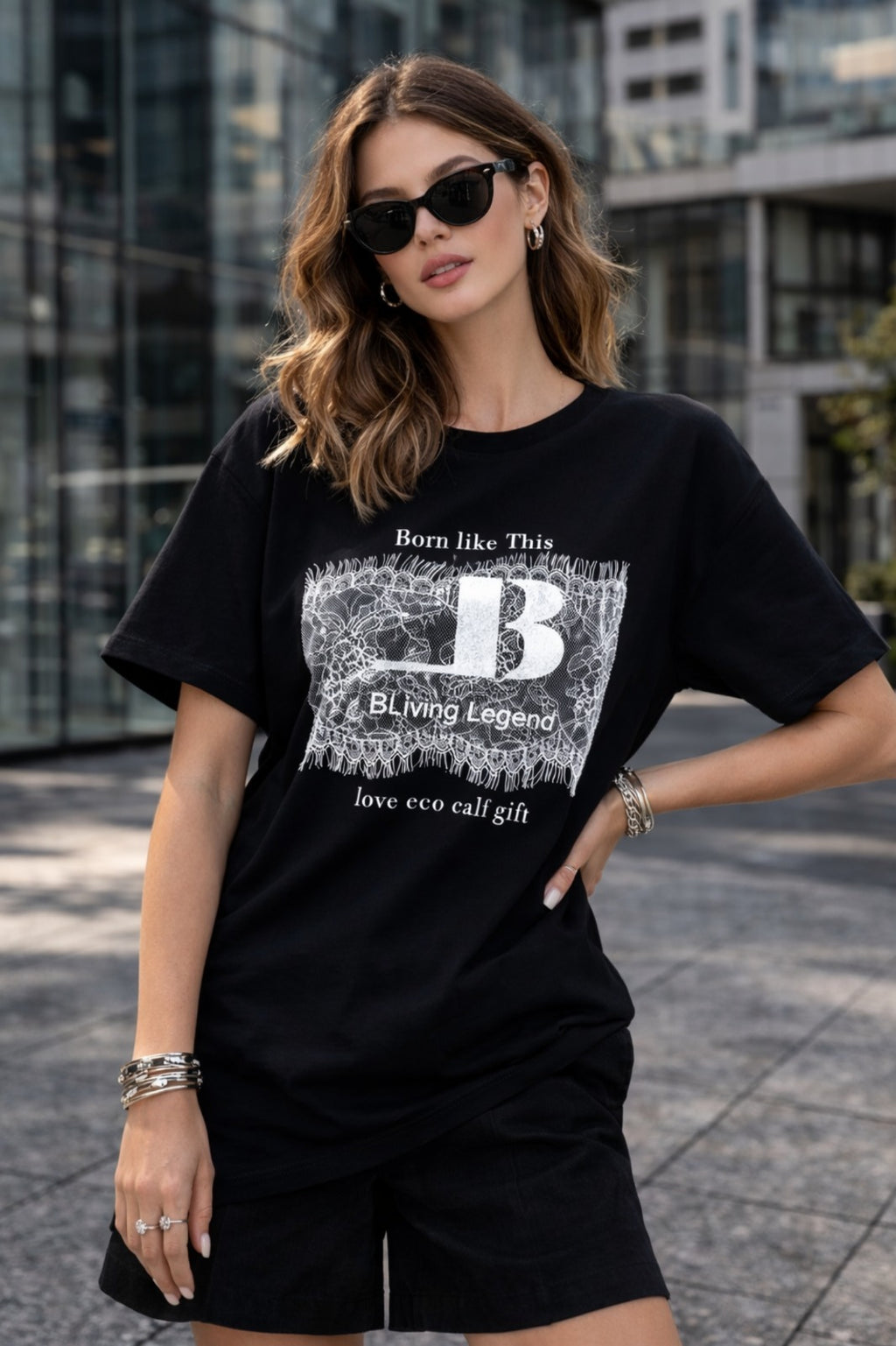 Kadın Baskılı Oversize T-Shirt – Born Like This Yazılı Pamuk Basic Tişört (Siyah / Beyaz / Lacivert / Yeşil / Gri / Kahverengi)