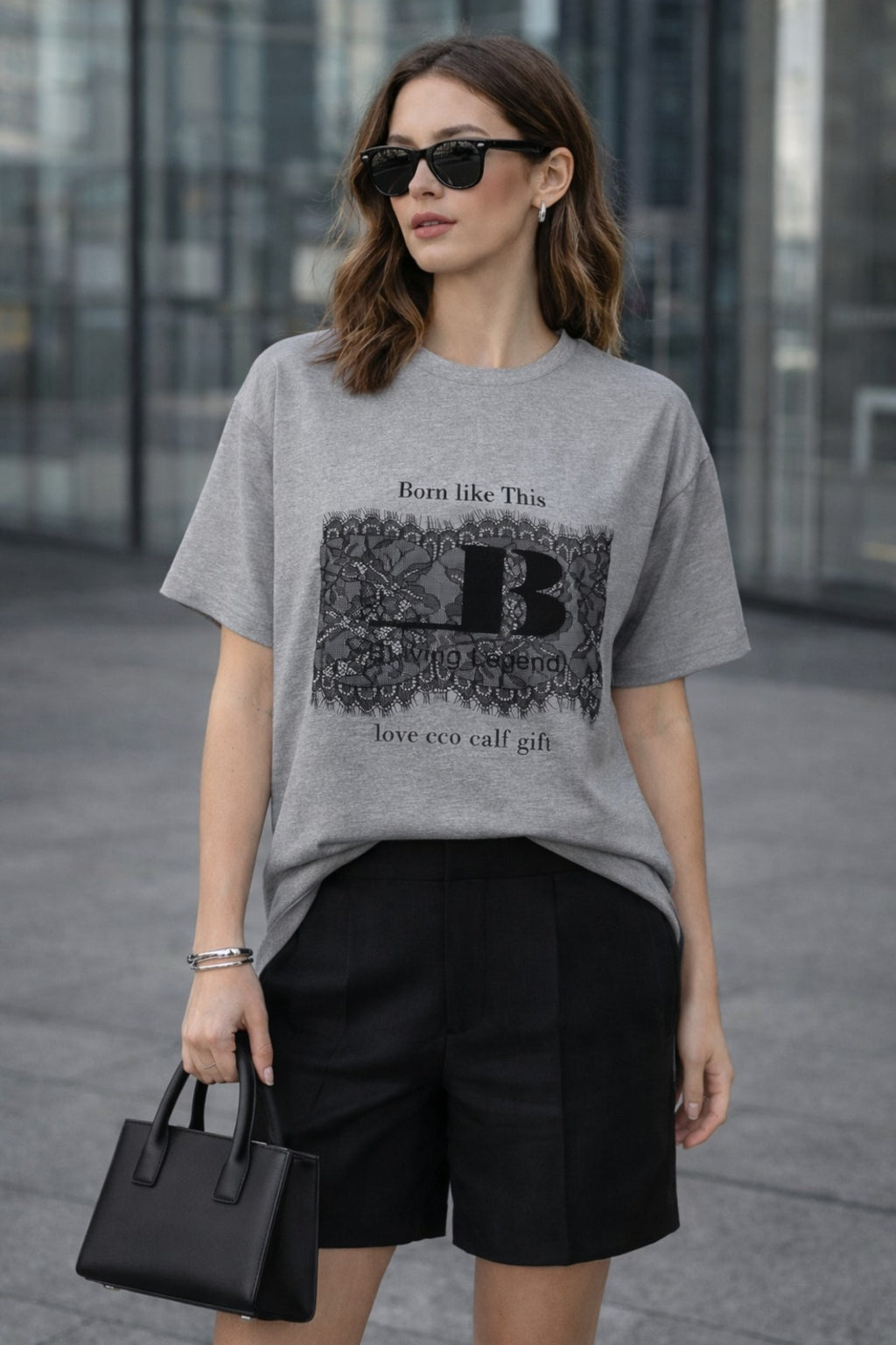 Kadın Baskılı Oversize T-Shirt – Born Like This Yazılı Pamuk Basic Tişört (Siyah / Beyaz / Lacivert / Yeşil / Gri / Kahverengi)