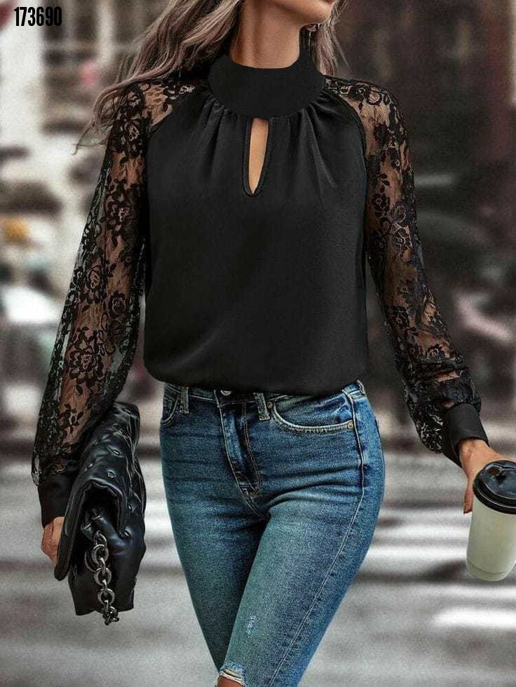 Kadın Tül Kol Detaylı Boğazlı Sandy Bluz – Göğüs Pencere Tasarım